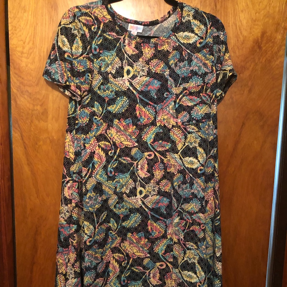 Lularoe Carly
